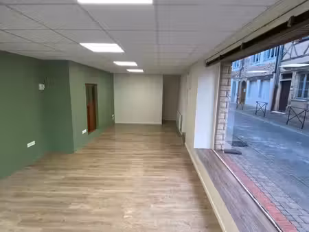 local commercial à louer
