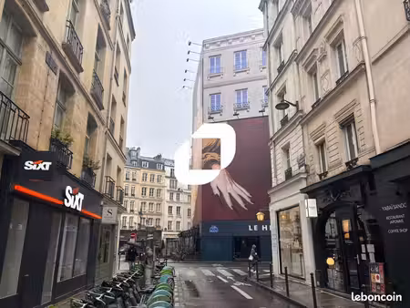 bureau 153 m²