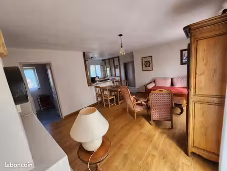 appartement chaleureux et lumineux avec garage dans petite copropriété