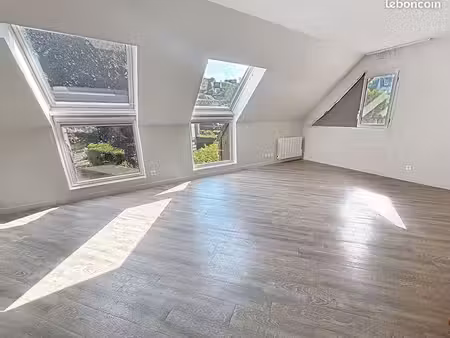 studio 1 pièce 40 m²