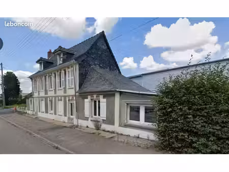 maison de 2 appartements loués