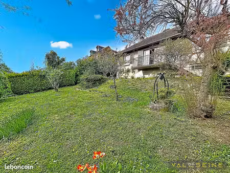 maison 4 pièces 65 m²
