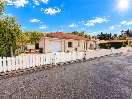 pavillon 5 pièces 107 m²