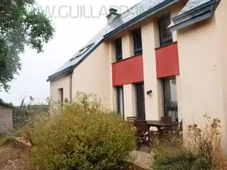 vente maison à châteaugiron (35410) : à vendre / 151m² châteaugiron