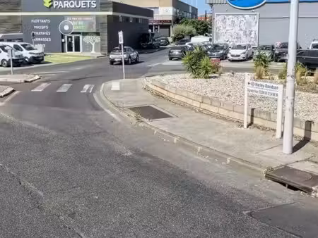 vente droit au bail 320 m2 la valette du var