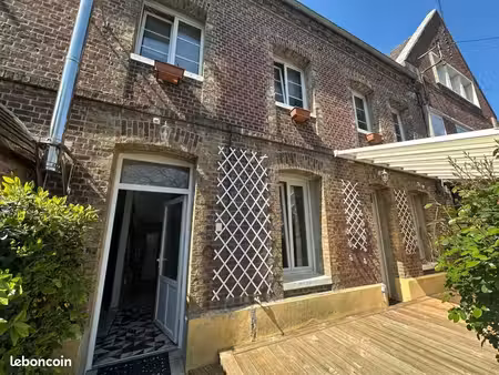 maison de ville 7 pièces 140 m²