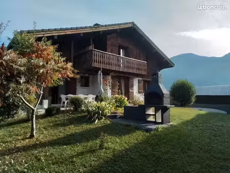 maison domancy