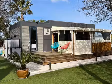 petite maison / cottage à hyeres var