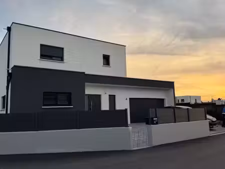 maison 5 pièces 148 m²