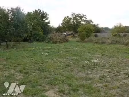terrain 1984 m² rambervillers