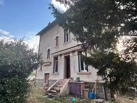 maison de caractère 145 m² – 4 chambres – terrain 2 100 m² – 2 garages