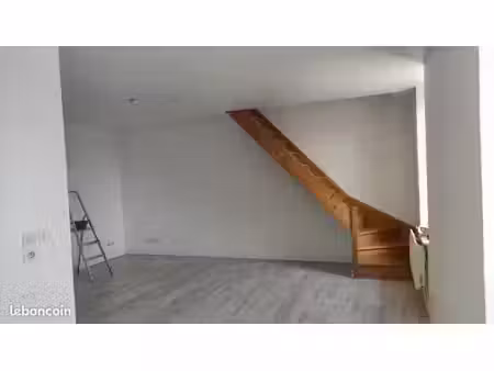 à louer appartement f2