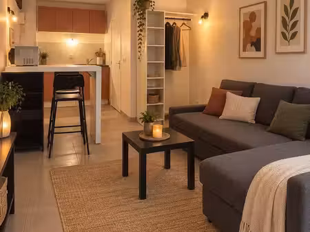 studio meublé 23 4 m² – centre-ville de la ville-du-bois – 720 cc
