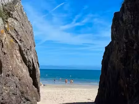 studio avec terrasse à 50m de la plage de la banche