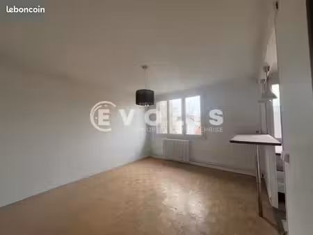 bureaux 46 m²