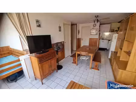 appartement port la nouvelle 350m de la plage