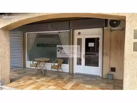 local commercial 31 m² solenzara