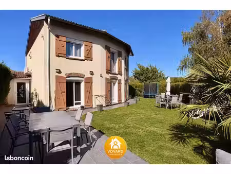 maison 5 pièces 106 m²