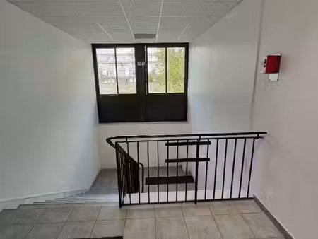 bureaux 417 m² sarcelles