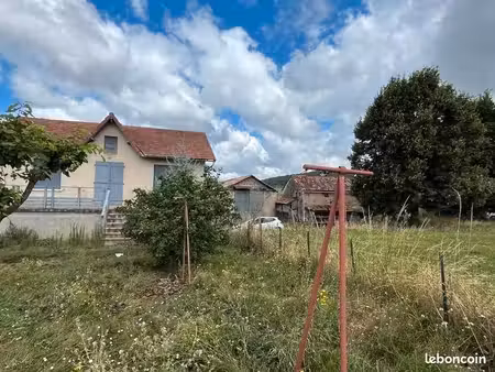 ferme 8 pièces 150 m²