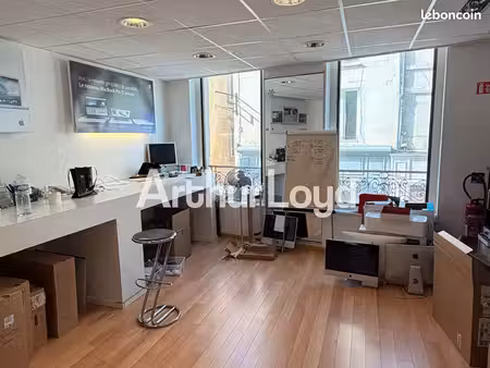 local 138 m² caen