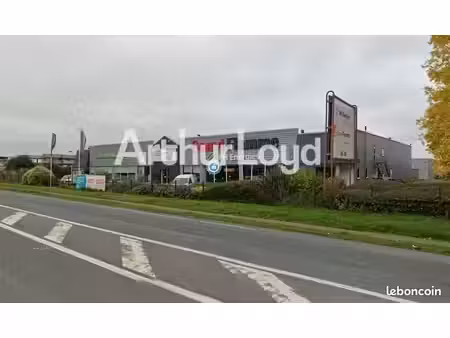 local 800 m² fleury sur orne