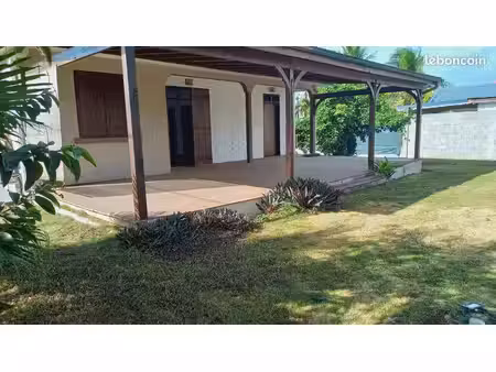 loue maison de 150m2 à conodor sainte rose