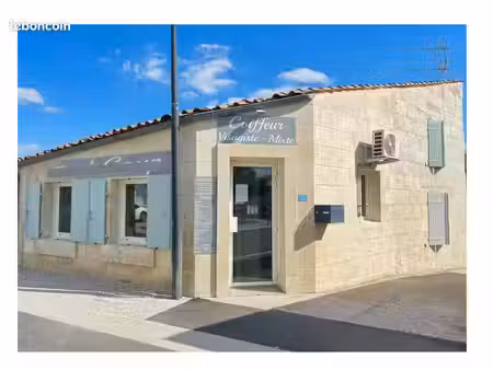 fonds de commerce de 50 m² – fort potentiel