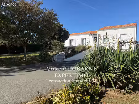 maison 5 pièces 150 m²