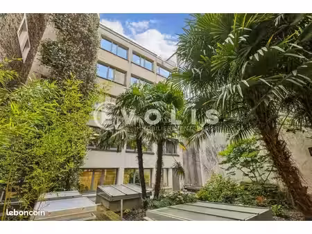 bureaux 262 m²