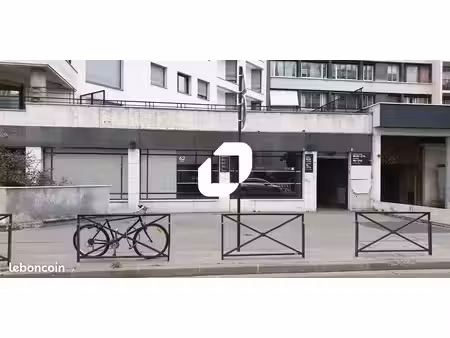 local commercial 212 m²