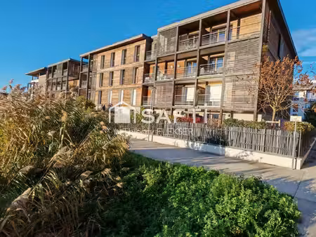 rare à la vente – appartement t5 en rez-de-jardin dans le cadre privilégié de la marina de