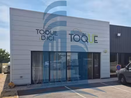 local commercial 312 m² fénay