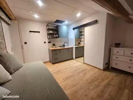 studio meublé – dijon centre / montchapet – 15 2 m²