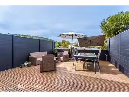 maison 6 pièces 93 m²