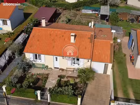 maison 6 pièces 105 m²
