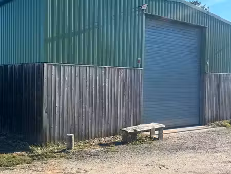 bâtiment d'activité 216 m² sur 1 5 ha – artisan  stockage  agricole – siorac-de-ribérac