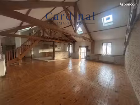maison 11 pièces 297 m²
