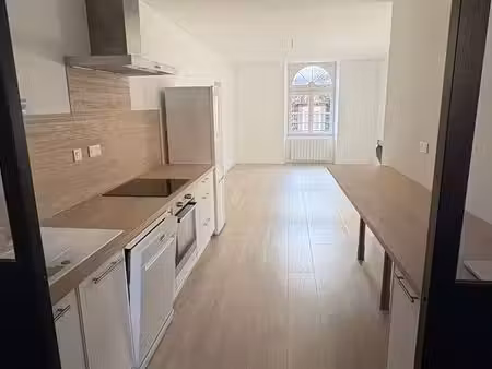 appartement 4 pièces 80 m²