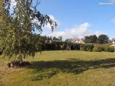 terrain 730 m² bouafles
