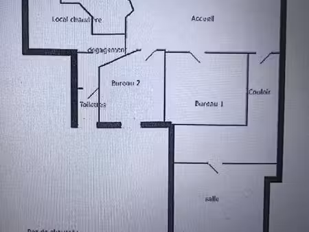 local commercial 80 m²