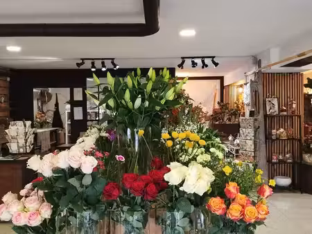 95 000 fond de commerce fleurs - cadeaux - deco