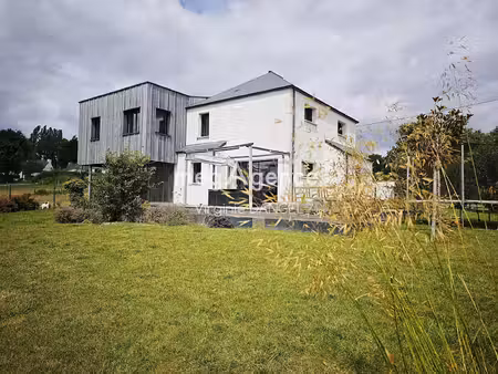 maison contemporaine de 160 m² avec vue dégagée
