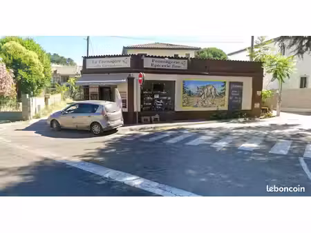 vends murs commerciaux loués