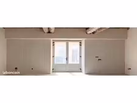 local commercial / bureaux – centre-ville de nîmes – 47 m² – 875 /mois