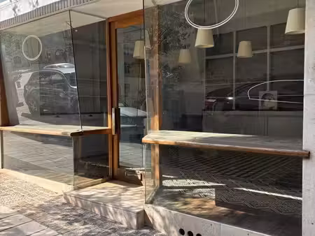 local commercial 38 m2
