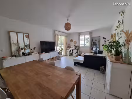 maison familiale 3 chambres avec terrain de 1000m2