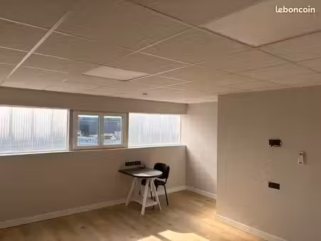 box dépôt bureau