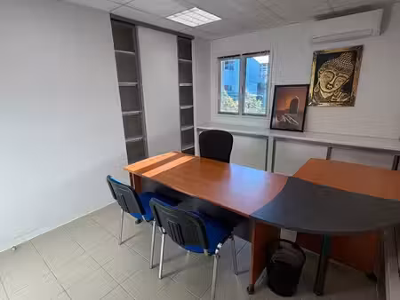 à louer - bureau 15 m² + commun - 300 ht/mois