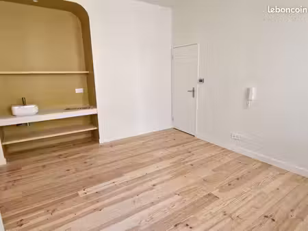 local 16 m² bordeaux